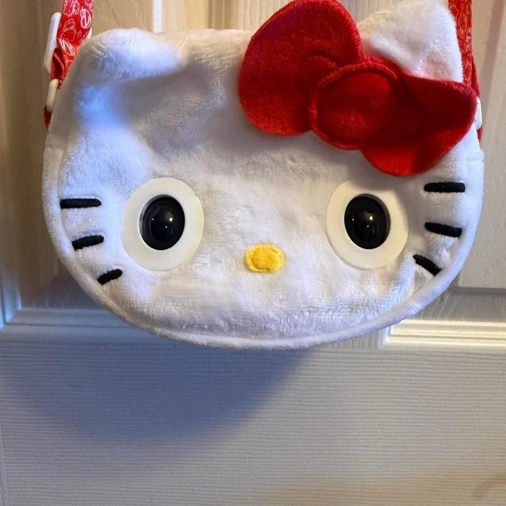 Talking hello kitty crossbody purse